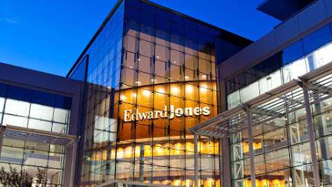 Edward Jones - Financial Advisor: Gregg E Janke